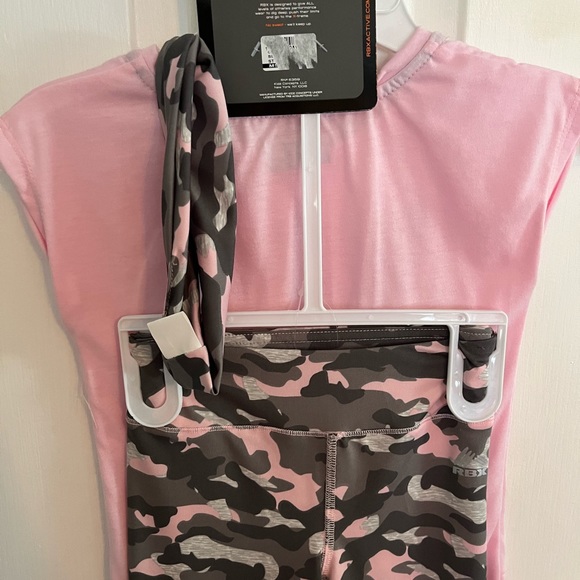 Two outfits new with tags (not our style) - Picture 6 of 6